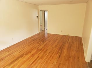 5824 Western Ave, Omaha, NE 68132