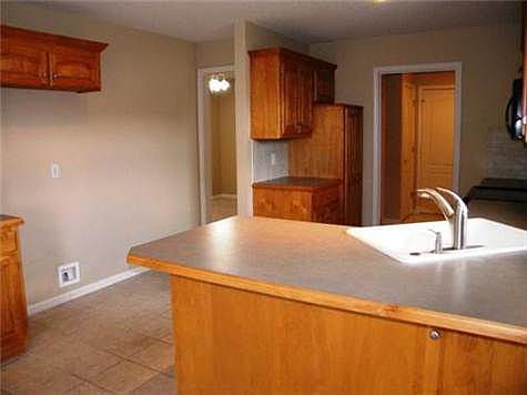 4th image of 807 Hithergreen Ct