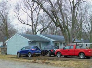 3964 E Grand Ave, Decatur, IL 62526