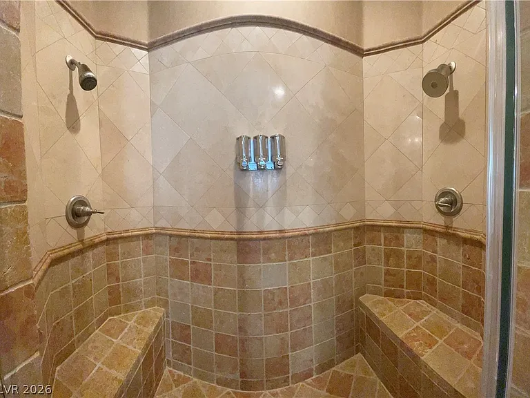 53 Avenida Sorrento — Photo 30
