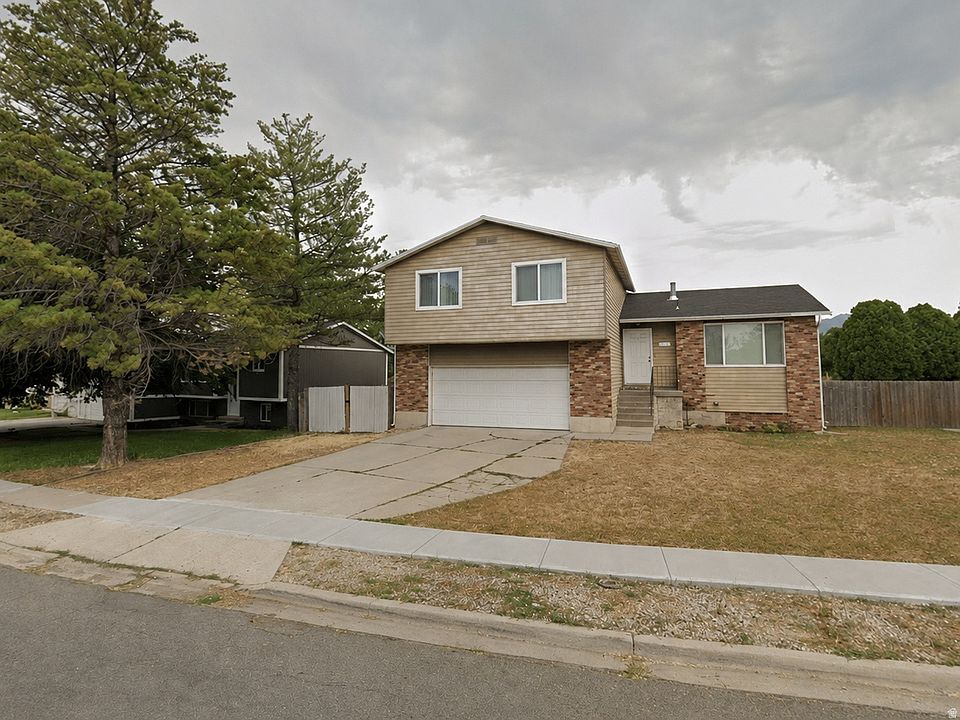 1st image of 3453 S Stanton Dr