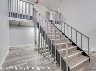 1750 Lombard Ave #13650261, Oshkosh, WI 54902