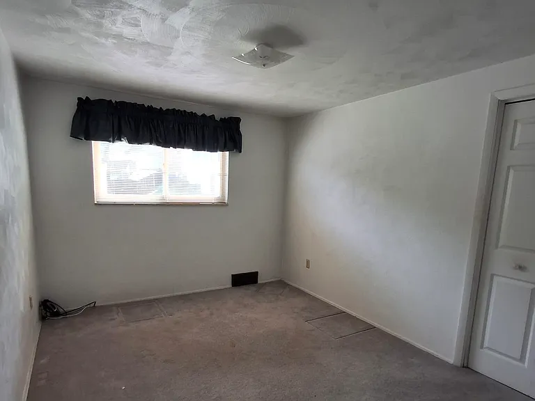 62 Dundalk Dr — Photo 13