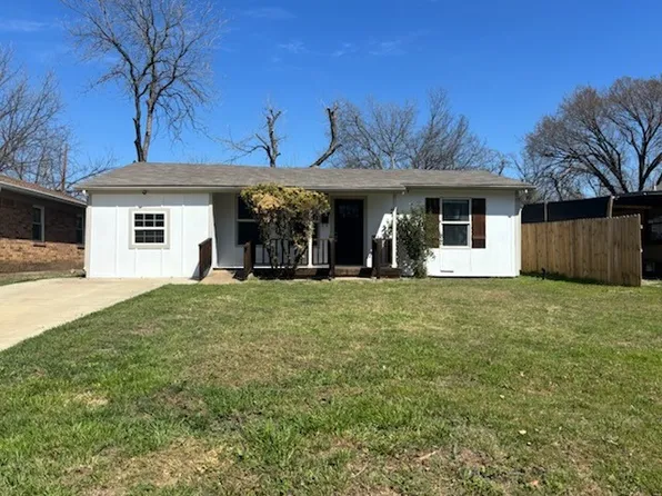 3320 NW 26th St, Fort Worth, TX 76106