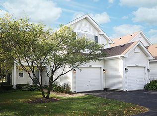 1471 Walnut Hill Ave, St Charles, IL