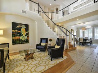 10825 Pointe View Dr, Austin, TX 78738