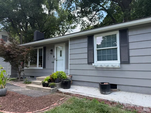 4505 W 75th St, Prairie Village, KS 66208