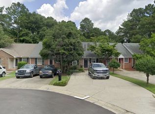 505 Williamsburg Way, Fayetteville, GA 30214