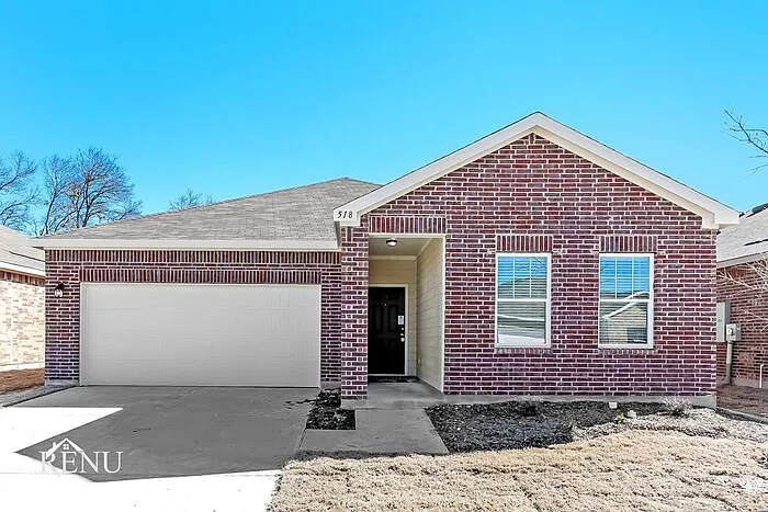 3 bed, 2.0 bath, 1769 sqft, $2,275 — Photo 1