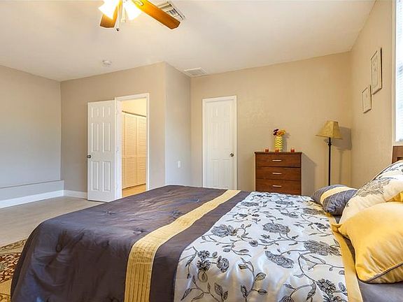 4th image of 201 64th St S