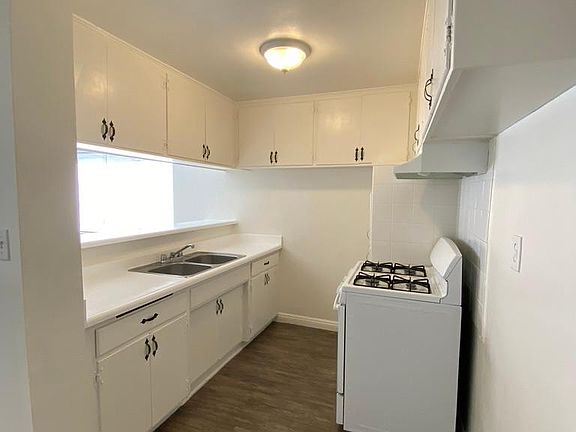 5th image of 375 N Prospero Dr APT 4