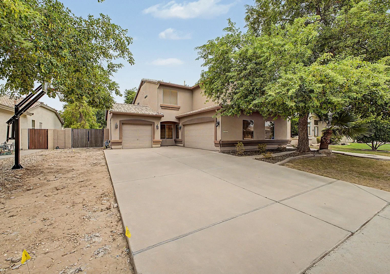 5 Bedroom in Chandler with Pool!! — Photo 3