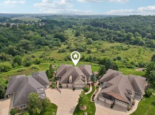 1714 Brookside Ln, Waunakee, WI 53597