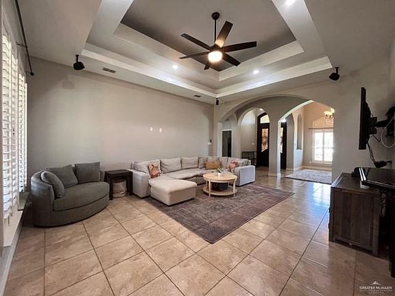 2nd image of 1319 Habanero Ln