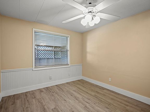 5th image of 145 Gassett Rd Unit A