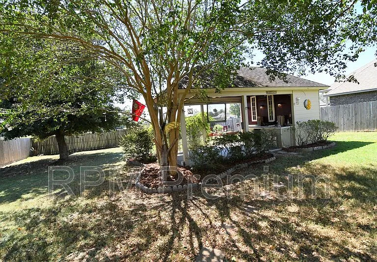 2582 Boudreaux Ave — Photo 30