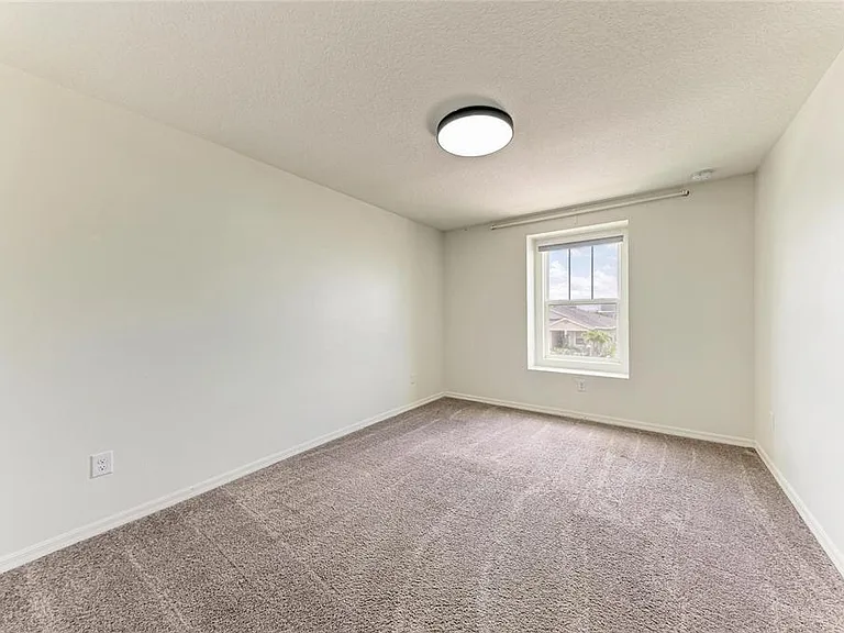 5826 143rd Ct E — Photo 43