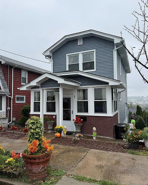 1st image of 7 Fuller Pl