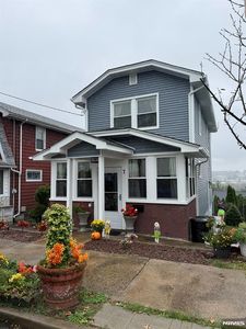 7 Fuller Pl, Kearny, NJ, 07032