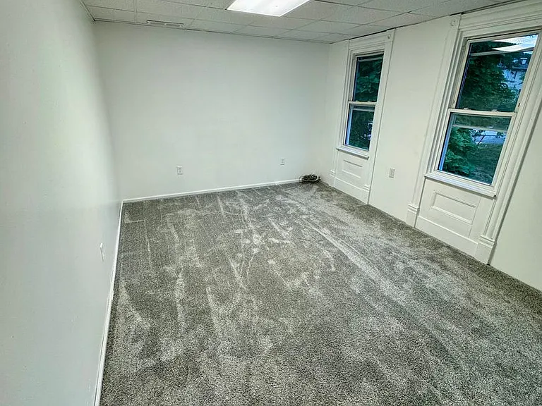 42 Climax St — Photo 27