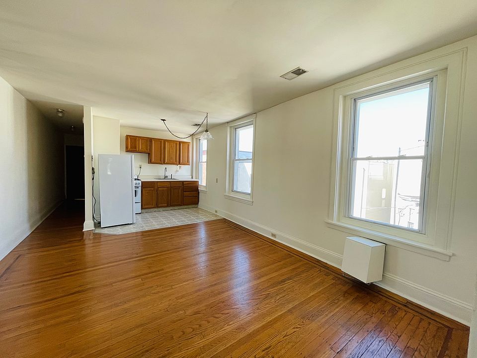 1st image of 607 S 42nd St #73B