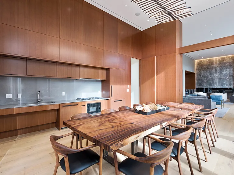 550 Vanderbilt Ave #916 — Photo 15