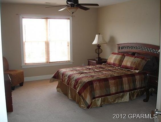 4th image of 2024 Cambria Drive #B