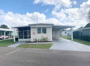 5138 Daisy St, Zephyrhills, FL 33541