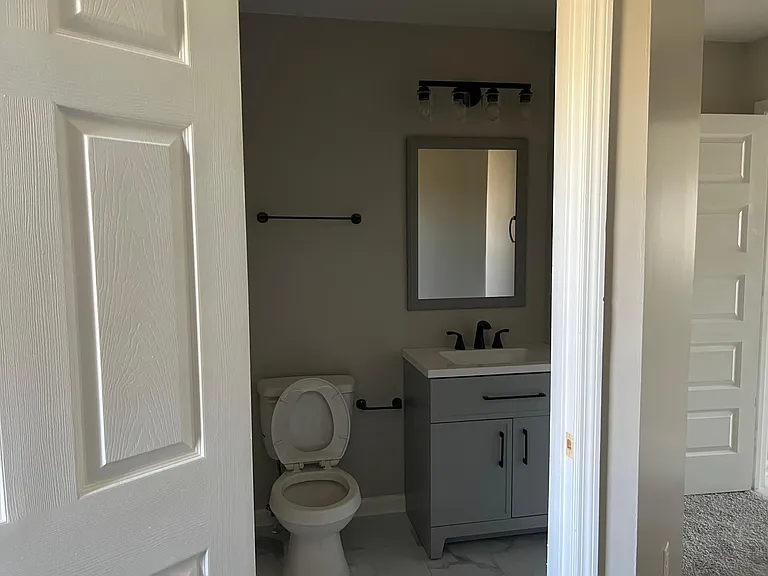 107 Chesapeake Ct — Photo 19
