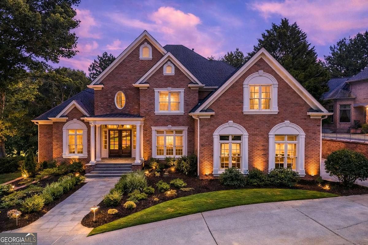 8270 Saint Marlo Fairway Dr