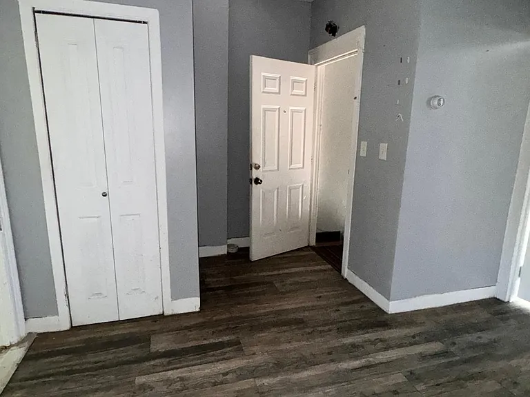15 S Spring St #2 — Photo 12