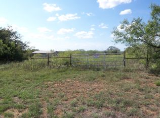 362 Denman Rd, Luling, TX 78648