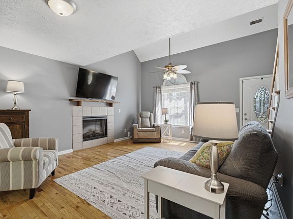 3rd image of 1526 Ripken Ct