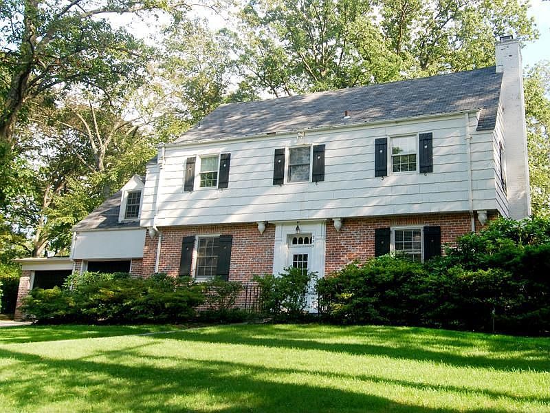 Classic Center Hall Colonial