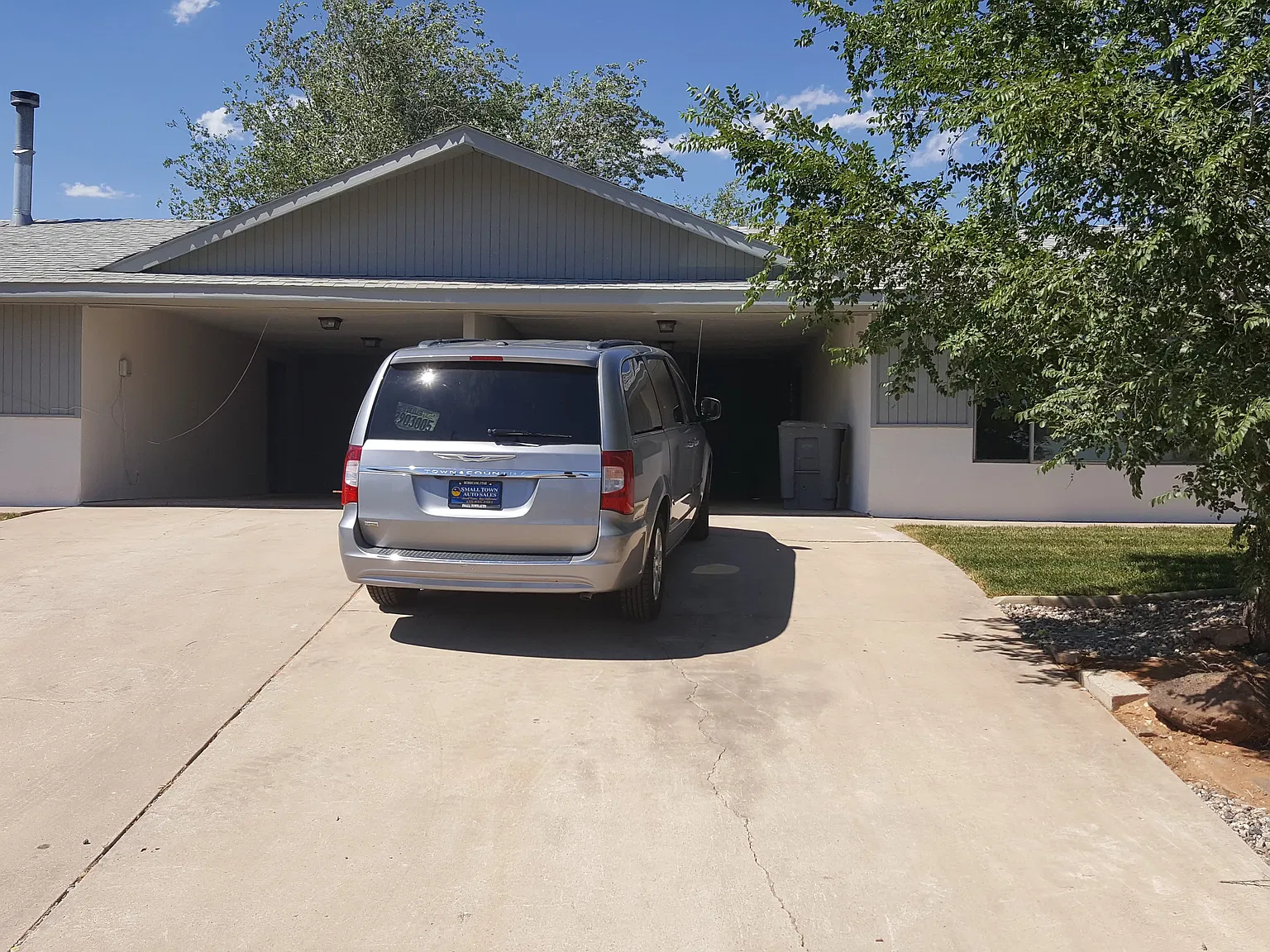 3 bed, 1187 sqft, $1,600 — Photo 3