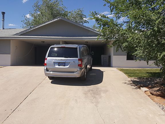 3rd image of 69 E Vista Ave