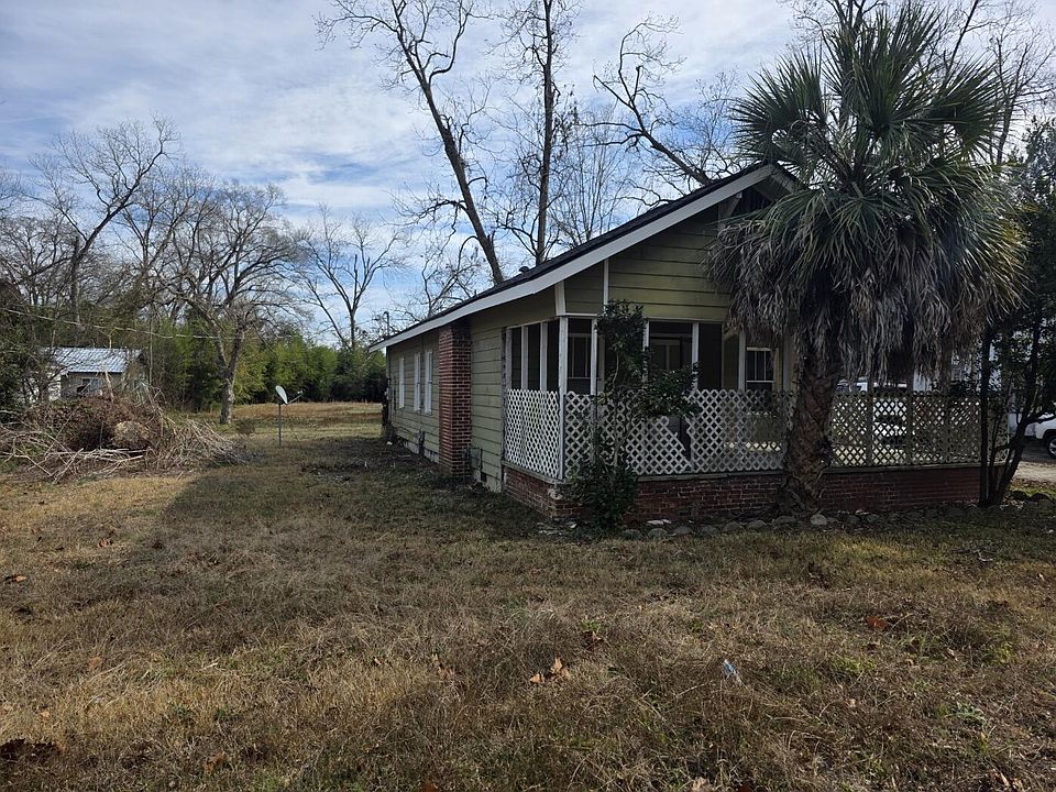 1st image of 1942 Haynie Drive