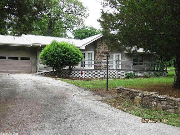 2nd image of 1200 Lakeview Dr