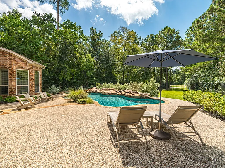 110 S Veilwood Cir — Photo 48