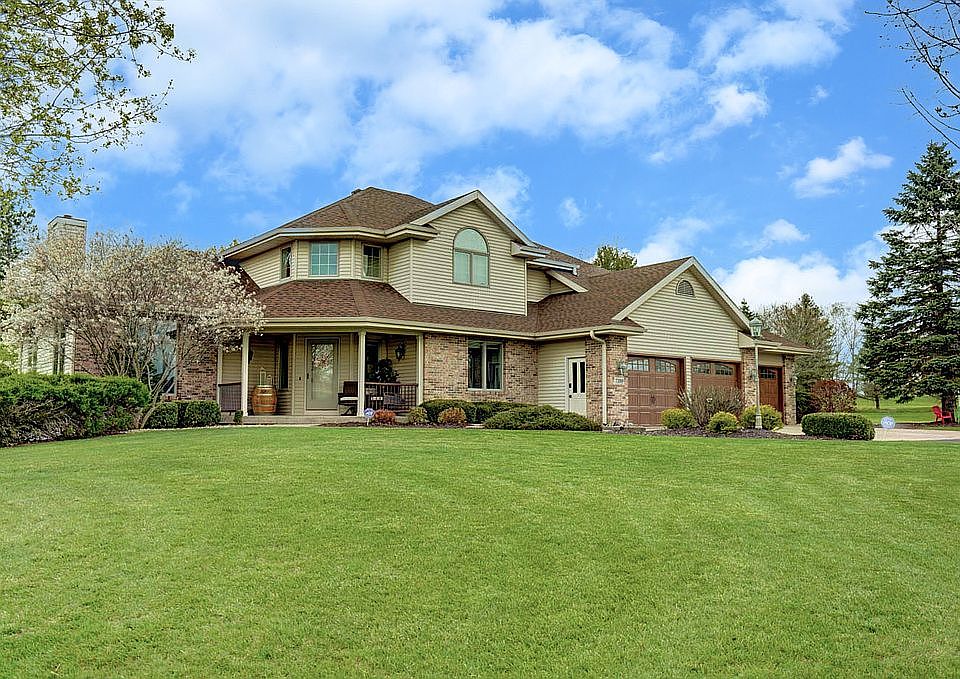1st image of 7399 Cedar Crest Dr