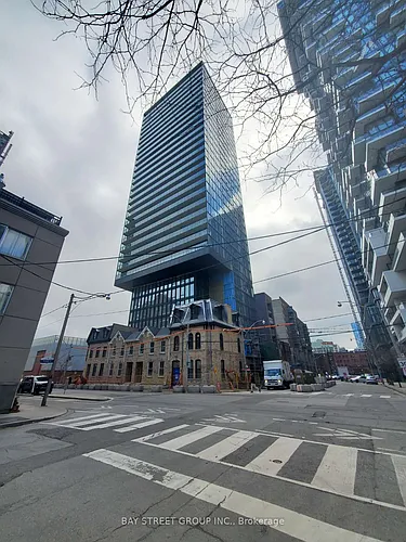 47 Mutual St #2706 Photo 1