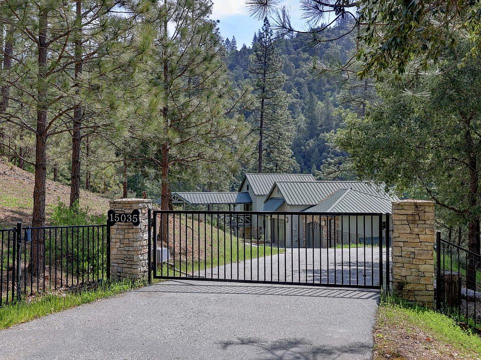 1st image of 15035 Deerwood Pl