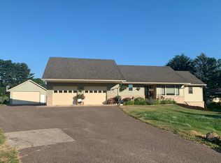 17712 Icecap Rd, Sparta, WI 54656