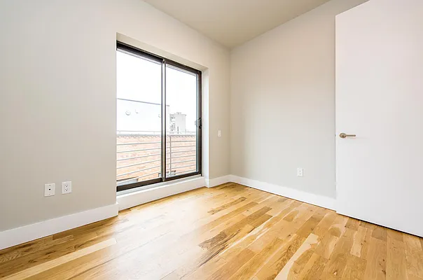 Rented by Nooklyn NYC LLC | media 61