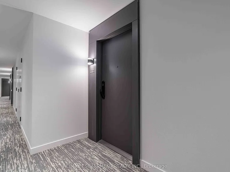 2075 Lakeshore Rd #707 — Photo 3