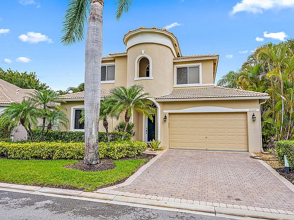 2nd image of 10640 Grande Boulevard