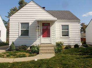 22034 Gascony Ave, Eastpointe, MI 48021