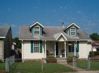 514 Dupont Ave, Nitro, WV