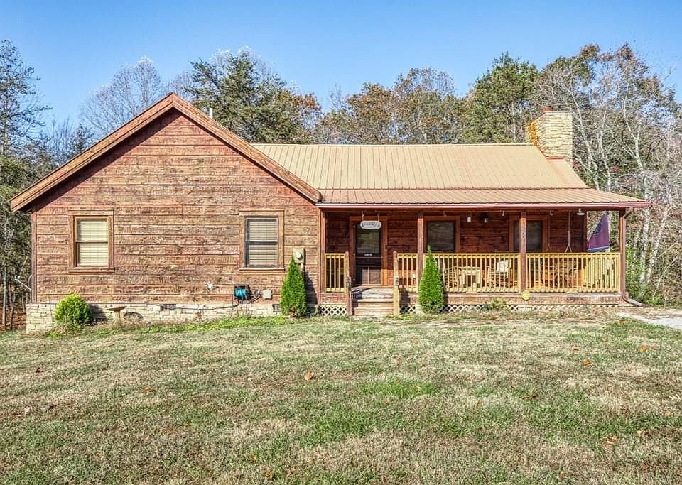 1st image of 207 High Meadows Dr