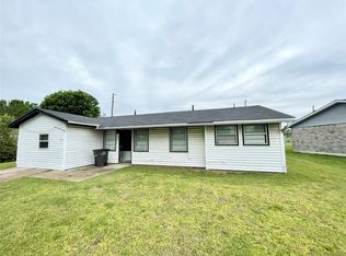 407 Larchmont Dr, Bartlesville, OK 74003